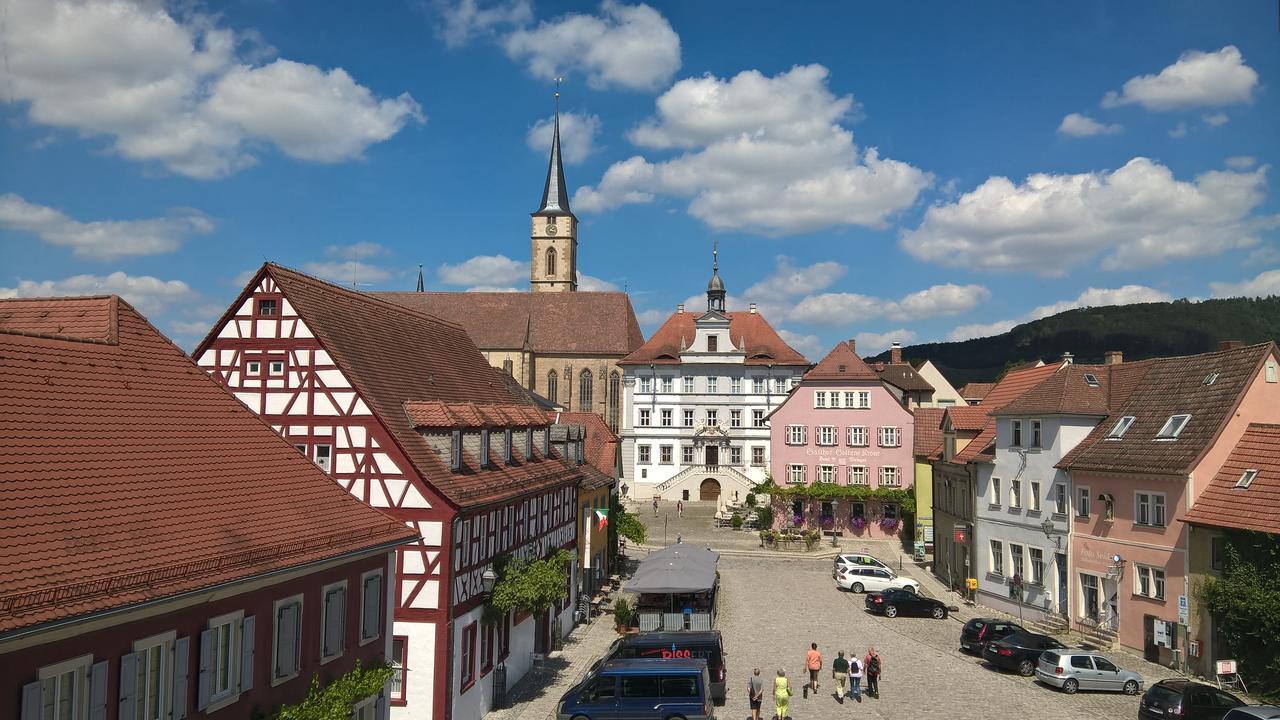 Das Kleine Hotel Iphofen, Fruehstueckszauber, No Waste, Nachhaltig, Nahe Aller Weingueter, Knauf Gips Kg Und Connekt, Kleines Secret Mit Garten & Terrassen, Tv Mirrorring, 55" Tv, Fine Dining, Hunde Willkommen ภายนอก รูปภาพ